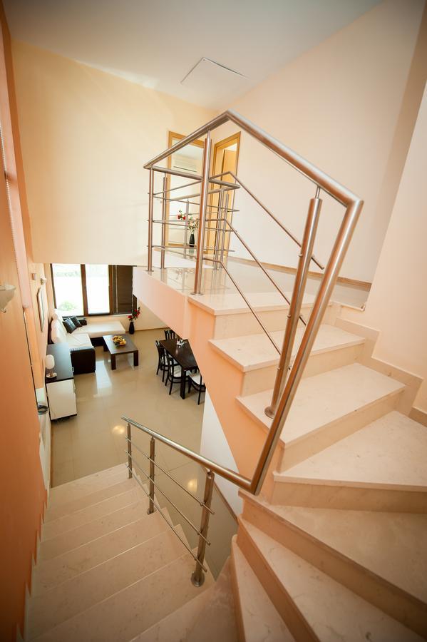Lighthouse Apartments And Villas Balchik Extérieur photo